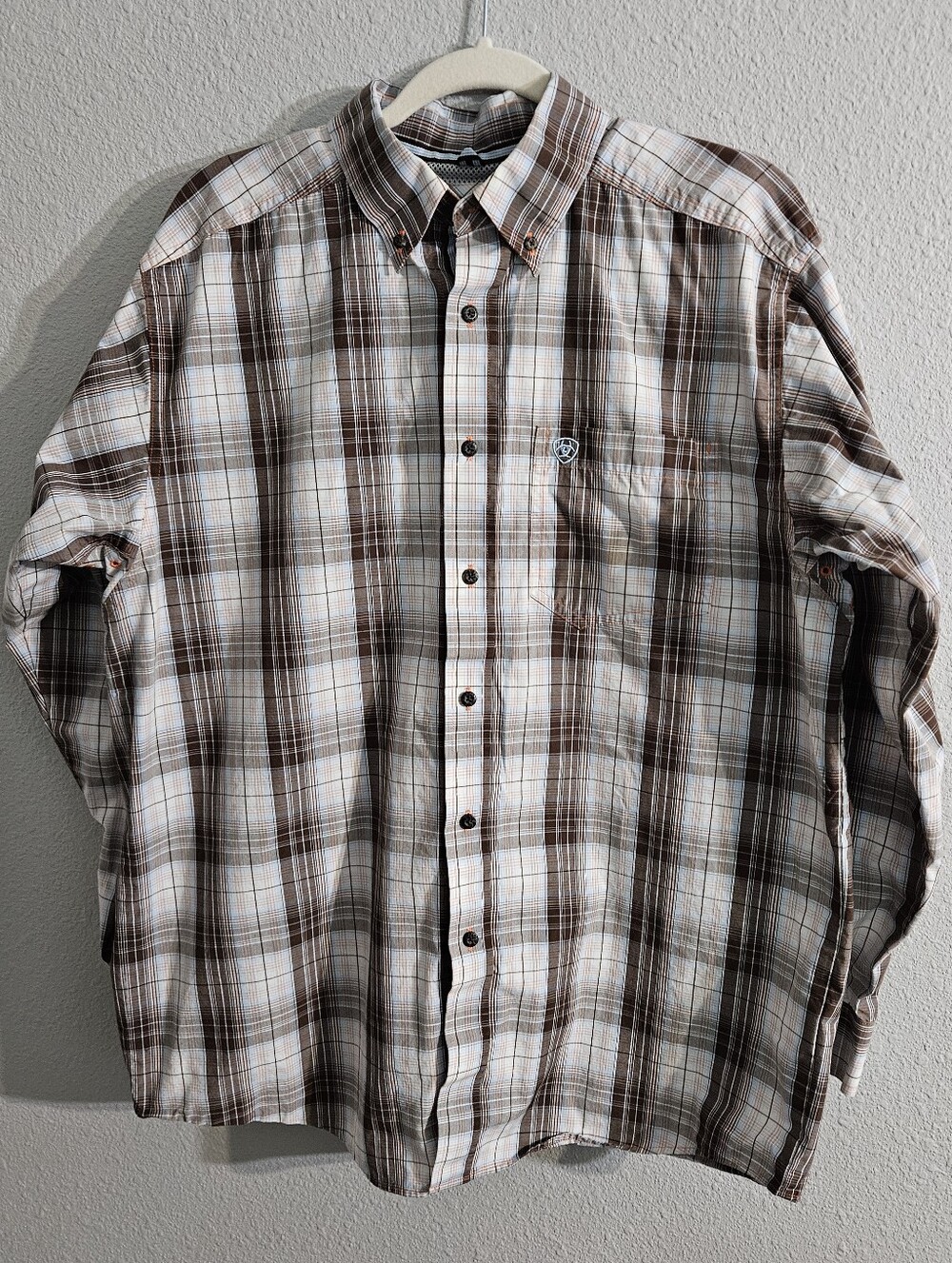 Ariat Pro Series. Large, Plaid Long-sleeve Button Up Shirt
